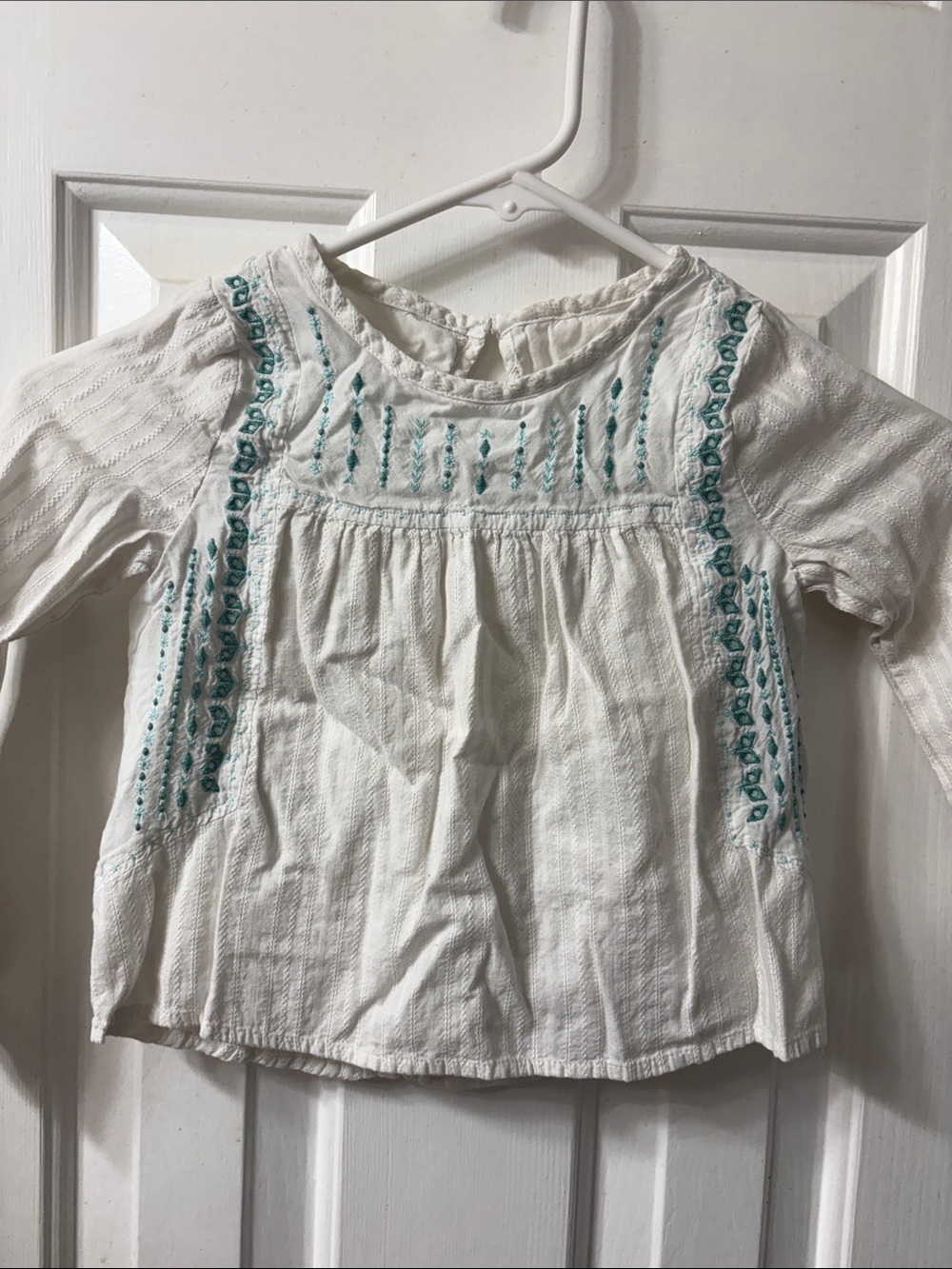 abercrombie kids White Long-Sleeve Embroidered Peasant Top with Teal Accents